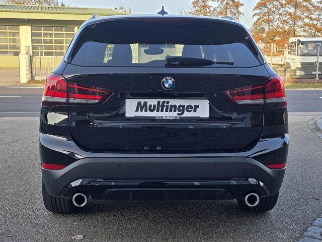 BMW X1 xDrive20d Sports.Ad-LED Kamera Sitzh.AHK 18 Sportpaket Bluetooth Navi Klima PDC el. Fenster Ansicht 8 für Fahrzeugdetailseite