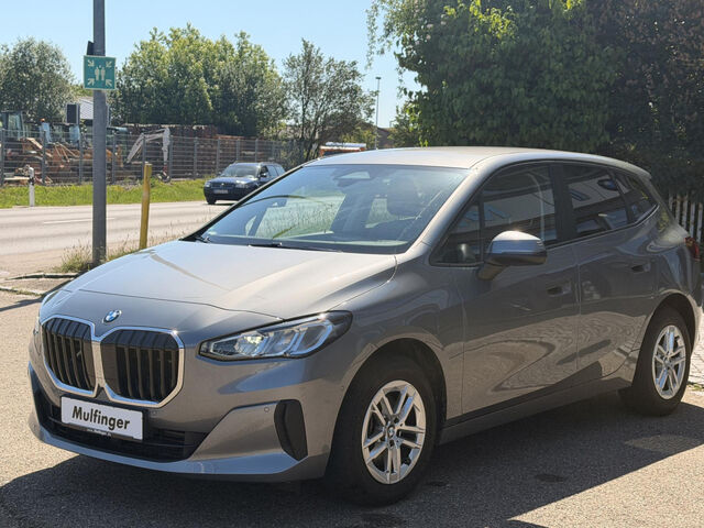 BMW 216 Active Tourer 216i AT.Kamera Widescreen HiFi LED Sitzheizung Bluetooth Navi Klima PDC el. Fenster Ansicht 4 für Fahrzeugdetailseite