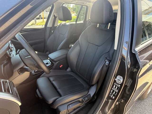 BMW X3 x20i Sports.Live-Navi Kamera Ad-LED AHK 18 Bluetooth Vollleder Klima PDC el. Fenster Ansicht 11 für Fahrzeugdetailseite