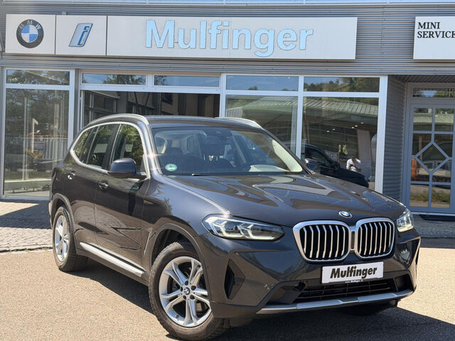 BMW X3 x20i Sports.Live-Navi Kamera Ad-LED AHK 18 Bluetooth Vollleder Klima PDC el. Fenster Ansicht 2 für Fahrzeugdetailseite