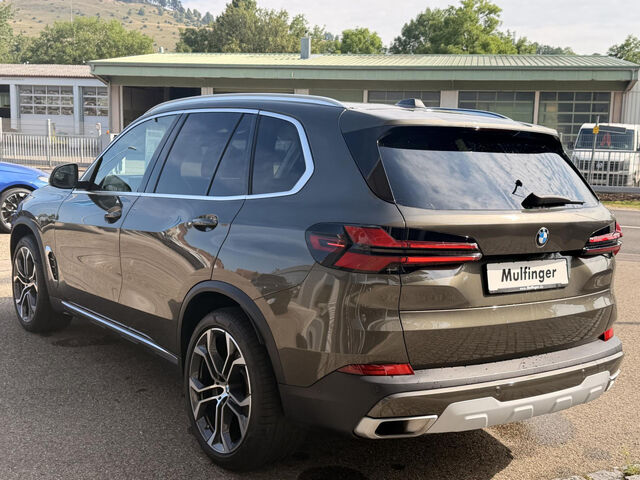 BMW X5 x30d HUD ACC SurView Ha/Ka.Lenkradh.AHK 21 Bluetooth Navi LED Vollleder Klima PDC el. Fenster Ansicht 9 für Fahrzeugdetailseite