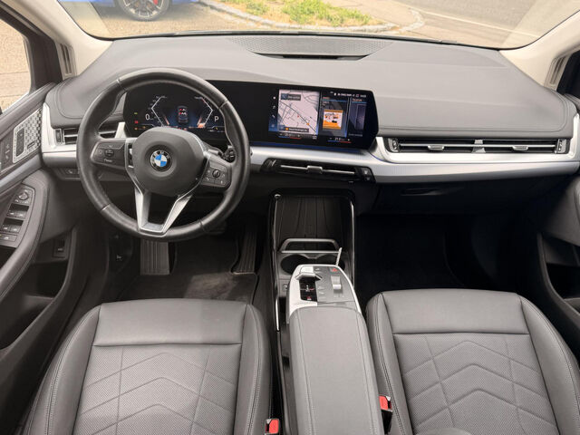 BMW 218 Active Tourer 218i AT.Kamera Widescreen Ha/Ka.Ad-LED KomfZ.AHK Bluetooth Navi Vollleder Klima PDC el. Fenster Ansicht 11 für Fahrzeugdetailseite