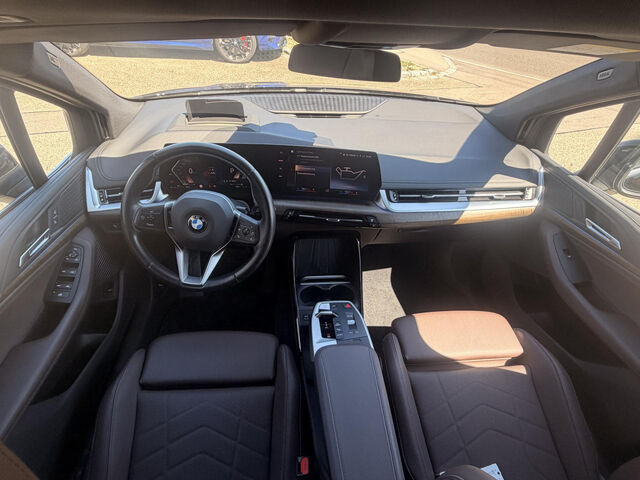 BMW 220 Active Tourer 220i AT.AktivS+Massage HUD SurView.LiveProf.AHK Bluetooth Navi LED Vollleder Klima PDC el. Fenster Ansicht 11 für Fahrzeugdetailseite