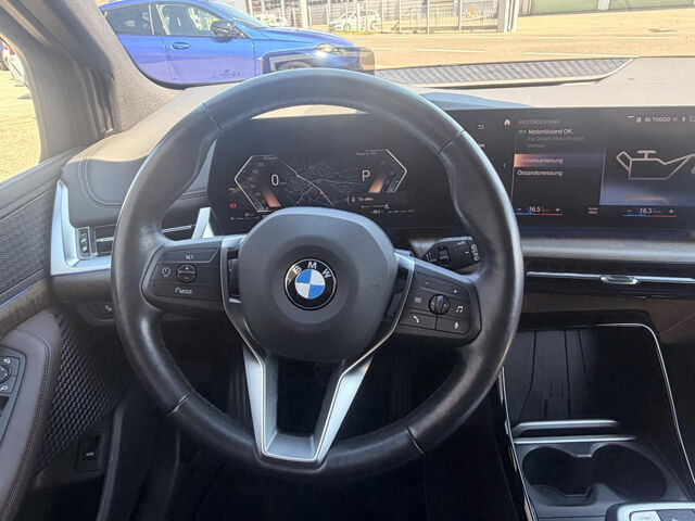 BMW 220 Active Tourer 220i AT.AktivS+Massage HUD SurView.LiveProf.AHK Bluetooth Navi LED Vollleder Klima PDC el. Fenster Ansicht 12 für Fahrzeugdetailseite
