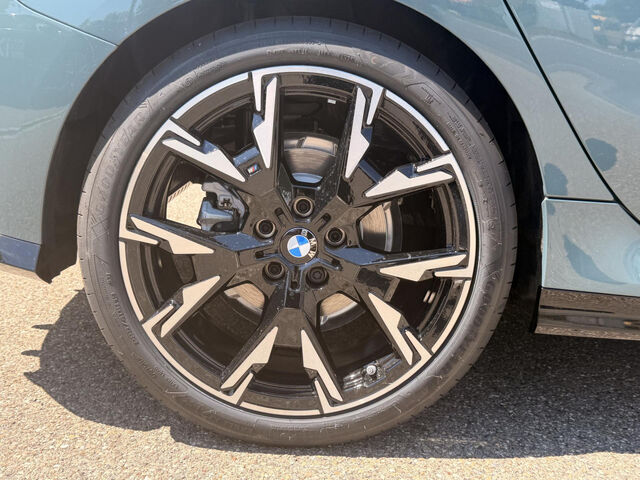 BMW 120 i HEAD-UP M-PAKET AHK ICONIC-GLOW Sportpaket Bluetooth Navi LED Klima PDC el. Fenster Ansicht 9 für Fahrzeugdetailseite