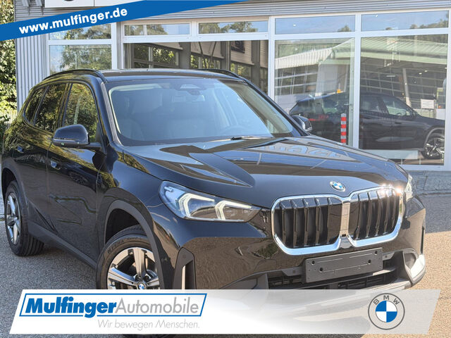 BMW X1 sDrive18d xLine AHK LED M Shadow Premiumpaket Bluetooth Navi Klima PDC el. Fenster Ansicht 1 für Fahrzeugdetailseite