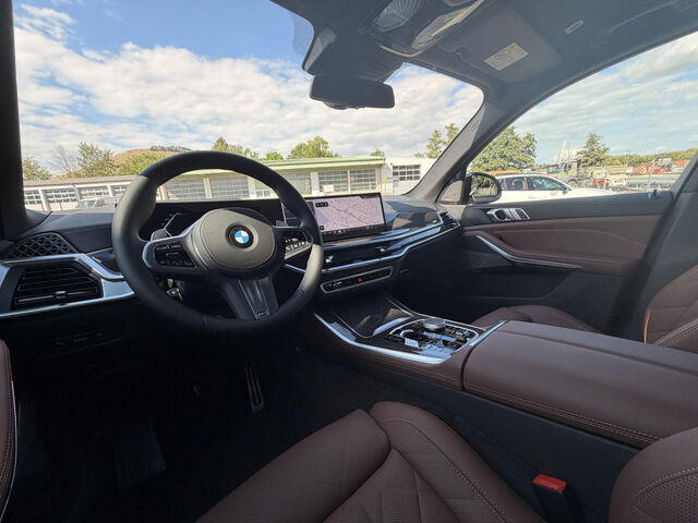 BMW X5 x30d M Sport PRO Iconic SurView Har/Kar.AHK Sportpaket Bluetooth HUD Navi LED Klima Standhzg PDC Ansicht 10 für Fahrzeugdetailseite