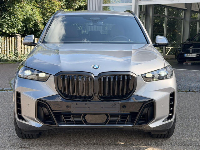 BMW X5 x30d M Sport PRO Iconic SurView Har/Kar.AHK Sportpaket Bluetooth HUD Navi LED Klima Standhzg PDC Ansicht 3 für Fahrzeugdetailseite