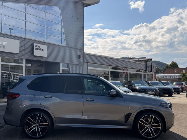 BMW X5 x30d M Sport PRO Iconic SurView Har/Kar.AHK Sportpaket Bluetooth HUD Navi LED Klima Standhzg PDC Ansicht 6 für Fahrzeugdetailseite