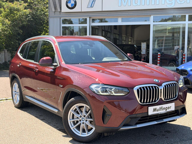 BMW X3 x30e Sports.SurView Navi KomfZug.Sitzh.Ad-LED Bluetooth Vollleder Klima PDC el. Fenster Ansicht 2 für Fahrzeugdetailseite