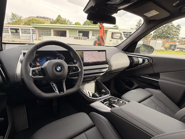 BMW X3 20d xDrive HUD AHK M-PAKET Komfort Sportpaket Navi LED Vollleder Klima PDC el. Fenster Ansicht 15 für Fahrzeugdetailseite