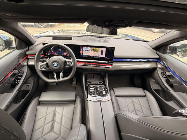 BMW 520 i T.M Sport Iconic ACC Sitzbel.PanoD.360°AHK Sportpaket Bluetooth HUD Navi LED Klima PDC el. Fen Ansicht 13 für Fahrzeugdetailseite
