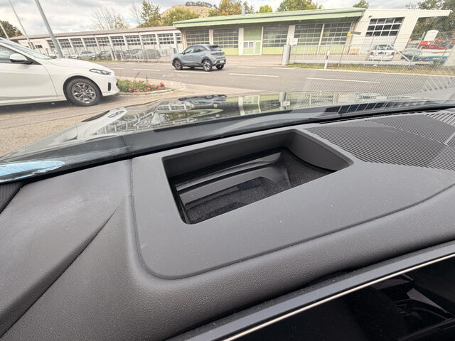 BMW 520 i T.M Sport Iconic ACC Sitzbel.PanoD.360°AHK Sportpaket Bluetooth HUD Navi LED Klima PDC el. Fen Ansicht 15 für Fahrzeugdetailseite
