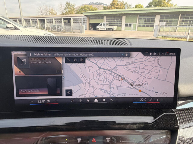 BMW 520 d xDr.T.M Sport Iconic ACC PanoD.Sitzbel.AHK Sportpaket Bluetooth HUD Navi LED Klima PDC el. Fens Ansicht 13 für Fahrzeugdetailseite