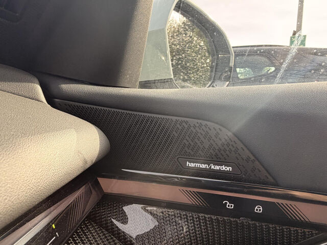 BMW 520 d xDr.T.M Sport Iconic ACC PanoD.Sitzbel.AHK Sportpaket Bluetooth HUD Navi LED Klima PDC el. Fens Ansicht 14 für Fahrzeugdetailseite