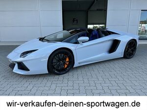 LAMBORGHINI Aventador LP 700-4 Sonderleder Lift Kamera orig. 5000 KM DT. Fzg....