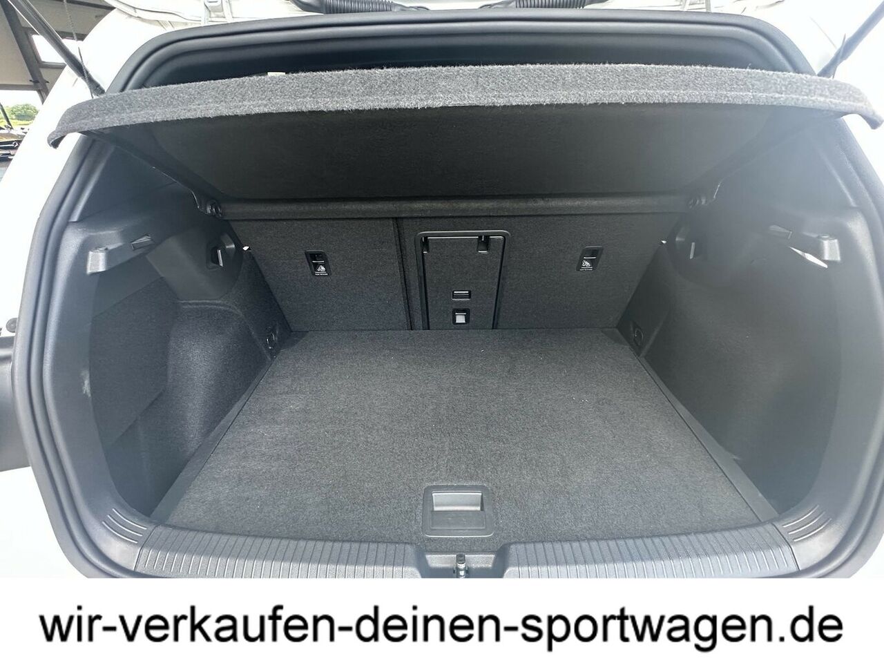 VW Golf R-Line Individ.-Einzelstück neuw. Zustand lückenlos VW-KD... Ansicht 23 für Fahrzeugdetailseite