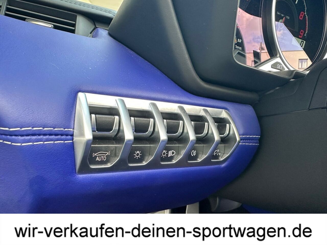 LAMBORGHINI Aventador LP 700-4 Sonderleder Lift Kamera orig. 5000 KM DT. Fzg.... Ansicht 11 für Fahrzeugdetailseite