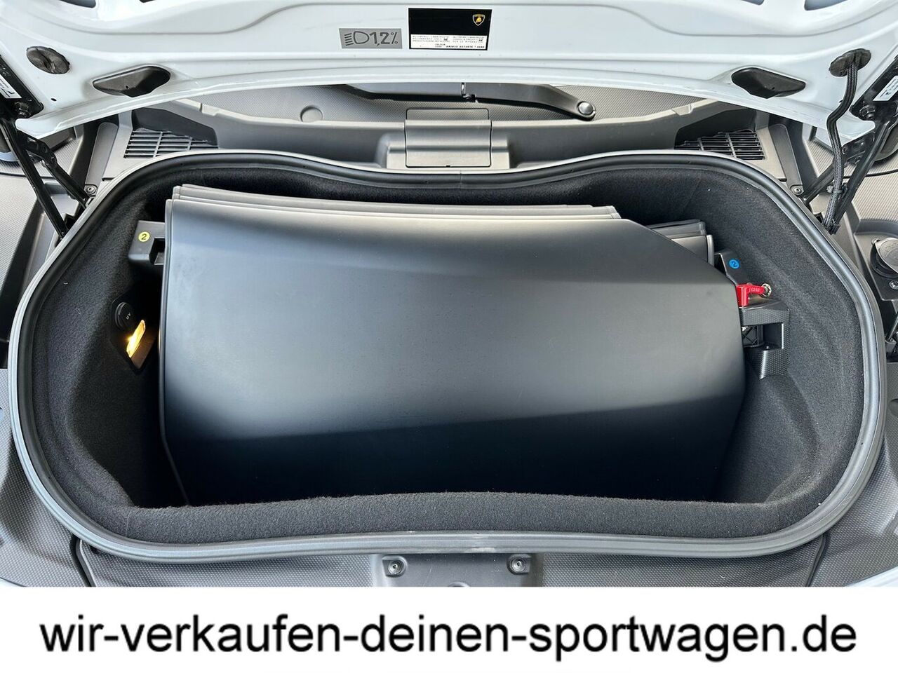 LAMBORGHINI Aventador LP 700-4 Sonderleder Lift Kamera orig. 5000 KM DT. Fzg.... Ansicht 9 für Fahrzeugdetailseite