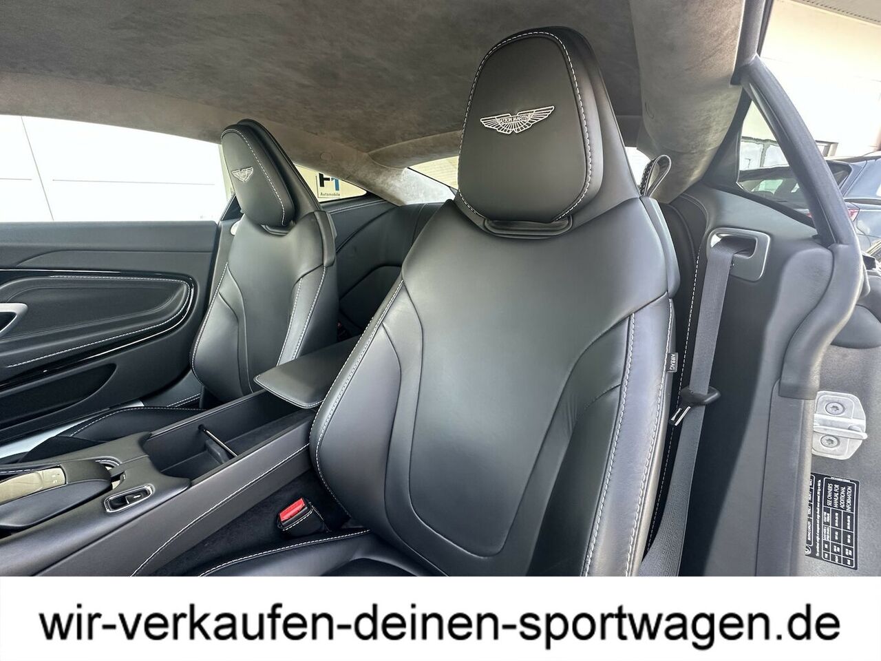 ASTON MARTIN DB11 V12 Launch Edition Edition unffr. neuwertig... Ansicht 7 für Fahrzeugdetailseite