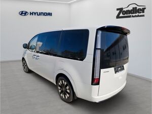HYUNDAI STARIA 1.6 Hybrid 2WD Signature Pano-Dach