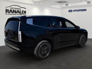 HYUNDAI IONIQ 9 Uniq 110kWh (226kW 307PS) 4WD 7-Sitzer