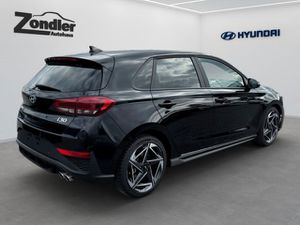 HYUNDAI i30 Mild-Hybrid 1.5 Turbo (+48V) 7-DCT N Line LED Sportpaket Navi Digitales Cockpit