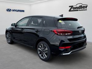HYUNDAI i30 1.0 Turbo Advantage Navi Sitzheizung Digitales Cockpit LED Dyn. Kurvenlicht Apple CarPlay