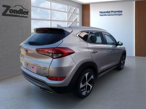 HYUNDAI TUCSON 1.6 Turbo Automatik 4WD Premium Navi Leder Soundsystem Klimasitze LED Dyn. Kurvenlicht
