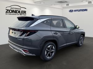 HYUNDAI TUCSON Trend 2WD Navi Digitales Cockpit LED Blendfreies Fernl. Kurvenlicht ACC El. Heckklappe