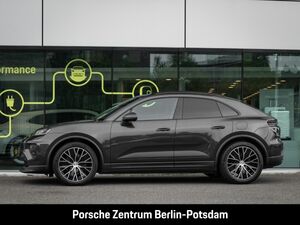 PORSCHE Macan Surround-View Luftfederung PASM Erstbesitz