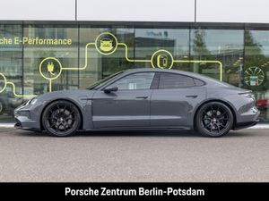 PORSCHE Taycan GTS Burmester HA-Lenkung Active-Ride