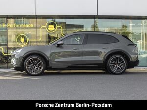 PORSCHE Cayenne Electric HA-Lenkung HeadUp Surround-View