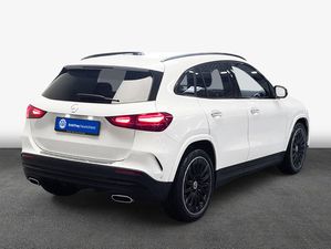 MERCEDES-BENZ GLA 180 AMG Line Plus/Pano/LED Beam/Night/20 GLA