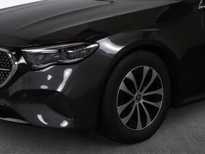 MERCEDES-BENZ E 200 9G Avantgarde Adva+-360°-DigiLight-MemoSitze E-Klasse