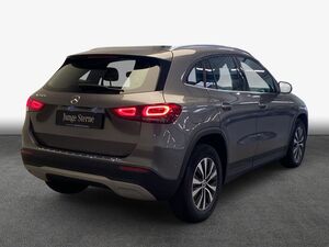 MERCEDES-BENZ GLA 250 e Style-AHk-LED-SmartInt-EasyPack-LichtAss GLA