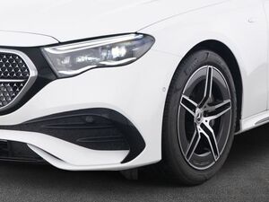 MERCEDES-BENZ E 300e T AMG Adva+-Night-Burmester4D-4xSHZ E-Klasse