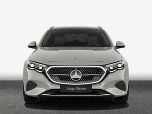MERCEDES-BENZ E 300de T 4M Avantgarde Adva+-AHK-Fahr+-PANO-Leder E-Klasse