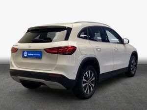 MERCEDES-BENZ GLA 250 e 8G-DCT Style-Park-Kam-AHK-Shz GLA