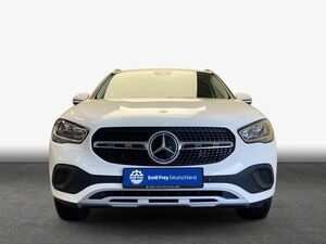 MERCEDES-BENZ GLA 250 e 8G-DCT Style-Park-Kam-AHK-Shz GLA