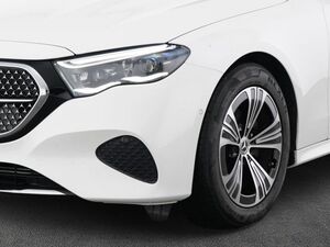 MERCEDES-BENZ E 220 d T 4M Edition AVANTGARDE Adva+-AHK-Pano-NP 82 E-Klasse