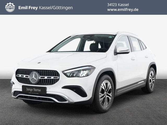 MERCEDES-BENZ GLA 180 7G-DCT Progressive Advanced GLA