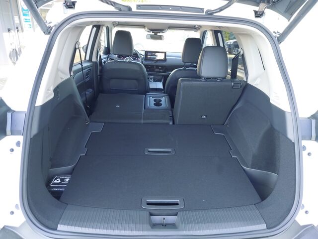 NISSAN X-Trail 1.5 VC-T MHEV 163 PS N-Connecta Rundumkameras Head-Up Panorama-Glasschiebedach Navi Ansicht 14 für Fahrzeugdetailseite