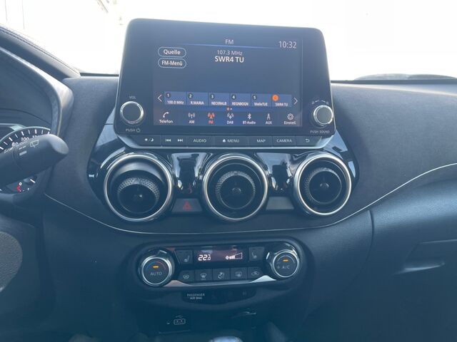 NISSAN Juke 1.0 DIG-T DCT N-Design Rundumkamera 19 BOSE Alcantara Ansicht 17 für Fahrzeugdetailseite