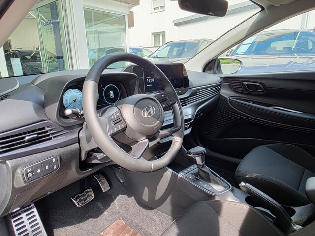 HYUNDAI BAYON 1.0 T-GDI 7-DCT Prime MY26 / Navi / BOSE / Voll-LED / Kamera / CarPlay Ansicht 10 für Fahrzeugdetailseite