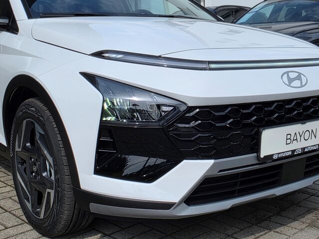 HYUNDAI BAYON 1.0 T-GDI 7-DCT Prime MY26 / Navi / BOSE / Voll-LED / Kamera / CarPlay Ansicht 2 für Fahrzeugdetailseite