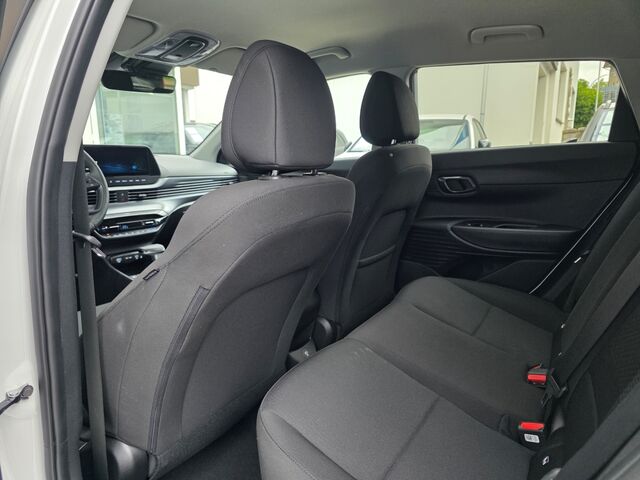 HYUNDAI i20 1.0 T-GDI 7-DCT Prime / BOSE / Navi / Kamera / Klimaautomatik Ansicht 15 für Fahrzeugdetailseite