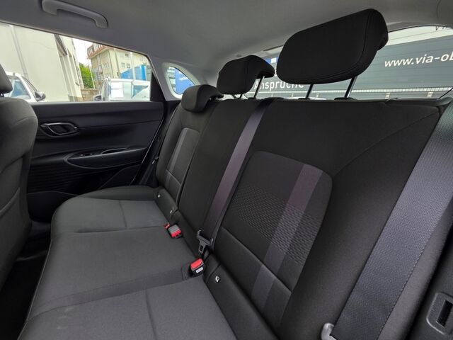HYUNDAI i20 1.0 T-GDI 7-DCT Prime / BOSE / Navi / Kamera / Klimaautomatik Ansicht 16 für Fahrzeugdetailseite