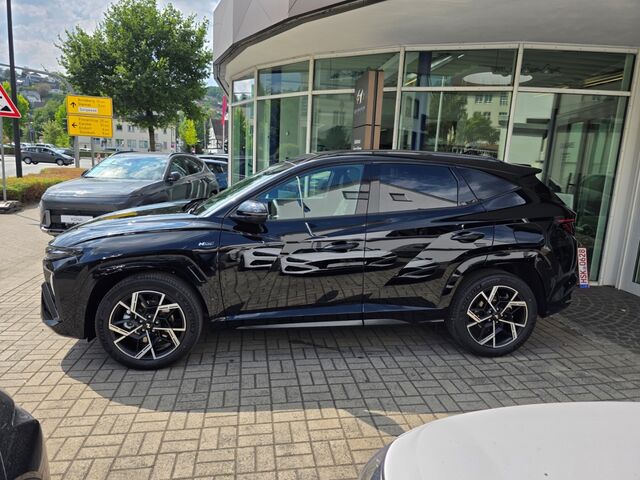 HYUNDAI TUCSON 1.6 T-GDI 7-DCT 4WD N Line MY27 / Kamera / Navi / CarPlay / PDC / Voll-LED Ansicht 4 für Fahrzeugdetailseite
