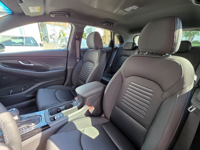HYUNDAI i30 1.6 T-GDI 7-DCT Trend MY26 / CarPlay / Navi / Kamera / Voll-LED / Sitzheizung Ansicht 11 für Fahrzeugdetailseite